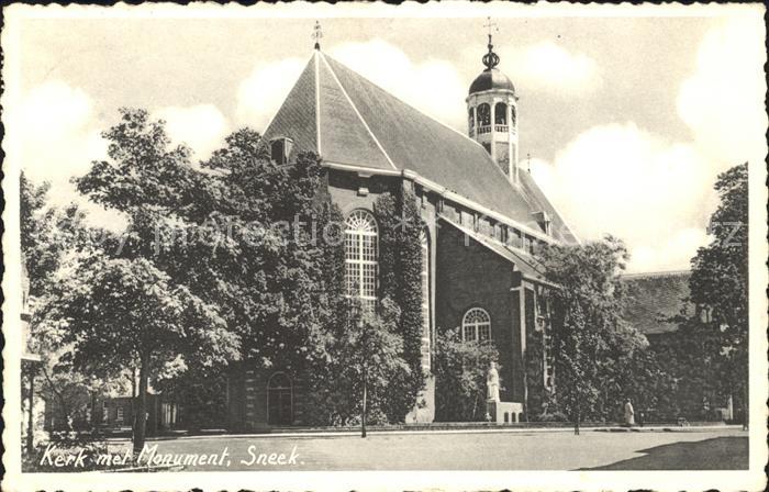 Sneek Kerk met Monument