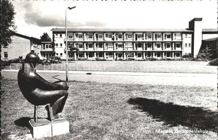Meppel Bejaardentehuis Skulptur