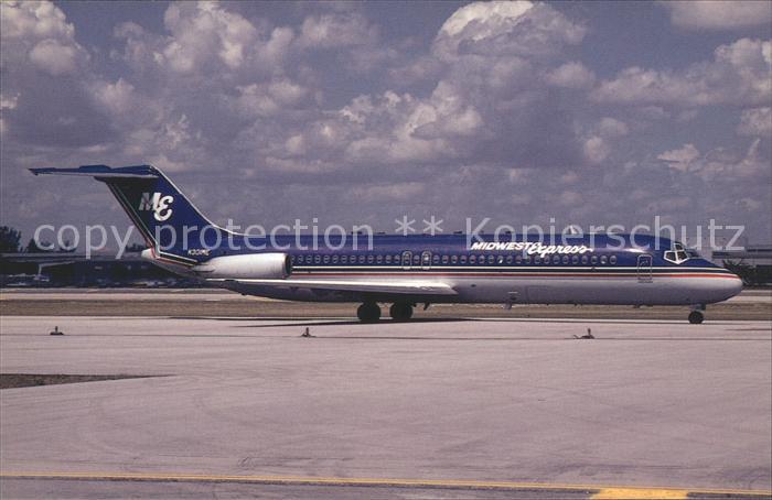 Flugzeuge Zivil McDonnell Douglas DC-9-32 c/n 47190 N301ME Midwest Express
