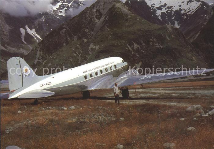 Flugzeuge Zivil MOUNT COOK AND SOUTHERN LAKES TOURIST CO LTD DC3 ZK-AOD