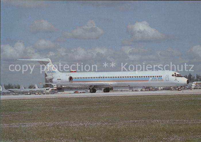 Flugzeuge Zivil ALM Antillean Airlines McDDouglas MD-82