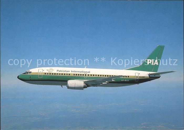 Flugzeuge Zivil Pakistan international Boeing 737-340 A