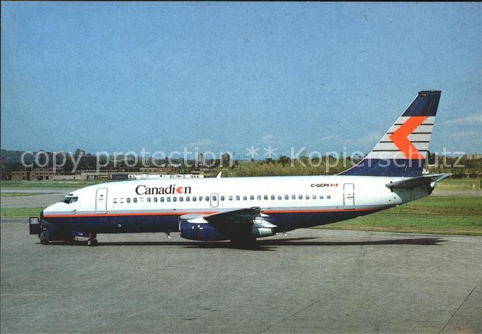 Flugzeuge Zivil Canadien International Boeing 737 C-GCPX