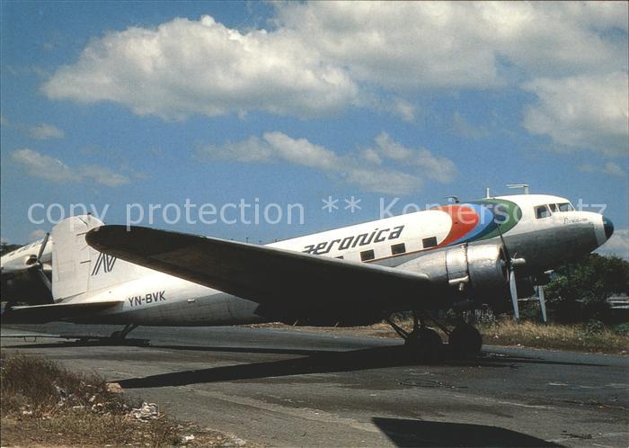 Flugzeuge Zivil DC-3C C-47-DL YN-BVK