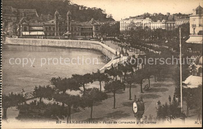 San Sebastian  Pais Vasco ES Plaza de Cervantes y el Casino
