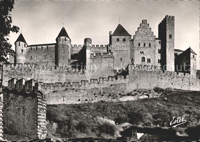 Carcassonne La Cite Face Ouest Chemin fortifie de la grande Barbacane