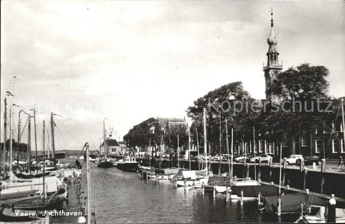Veere Jachthaven Hafen Schiffe Turm Historisches Rathaus