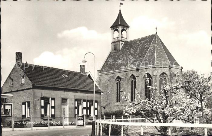 Hoedekenskerke Ned Herv Kerk Kirche Baumbluete