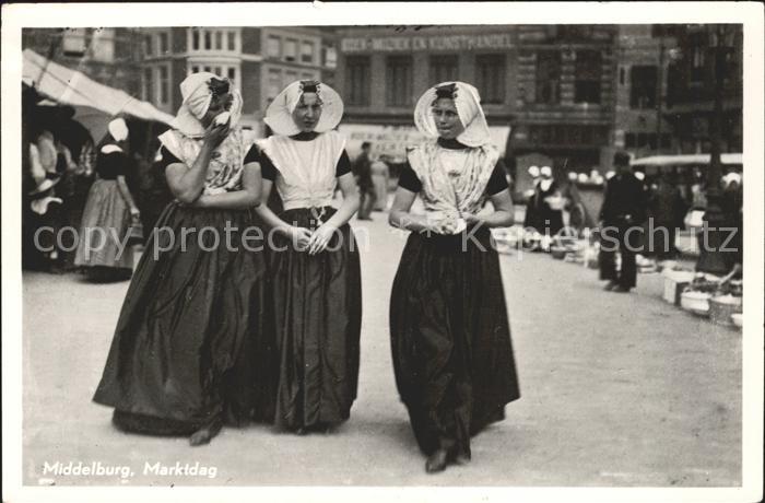 Middelburg Zeeland Marktdag Trachten