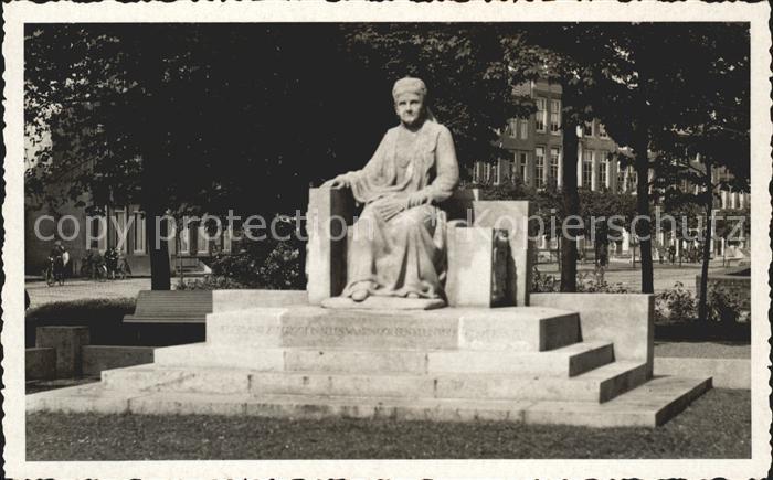 Middelburg Zeeland Monument Emma Denkmal
