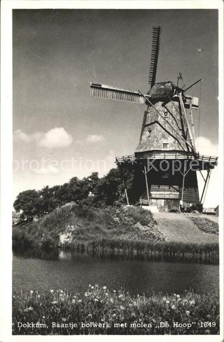 Dokkum Baantje bolwerk met molen De Hoop 1849