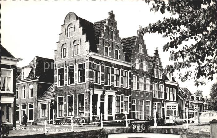 Dokkum De Zijl oude gevels
