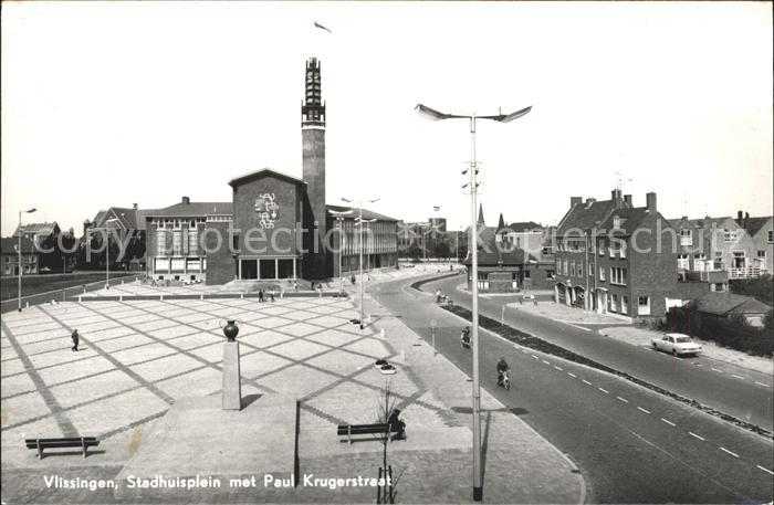 Vlissingen Stadhuisplein met Paul Krugerstraat Rathaus