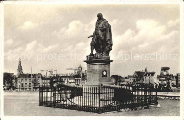 Vlissingen Standbeeld Michiel de Ruyter Denkmal St