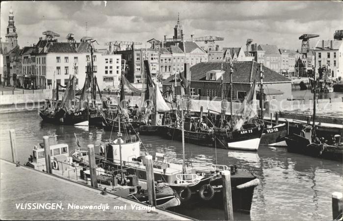 Vlissingen Nieuwendijk met Vismije Fischerboote