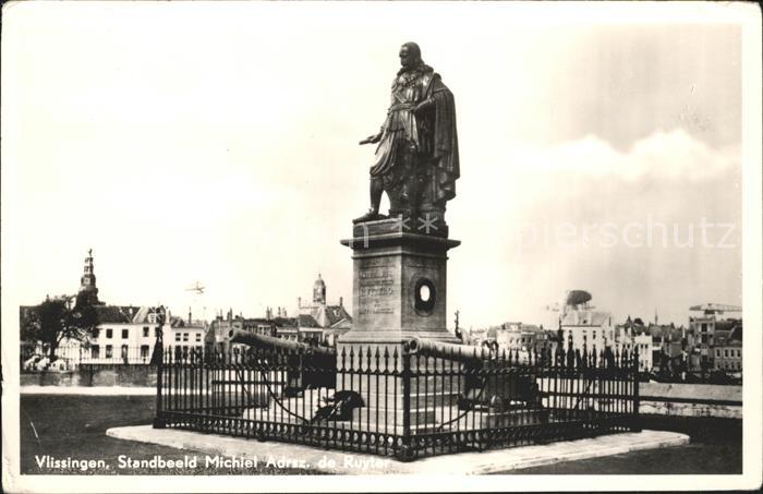Vlissingen Standbeeld Michiel de Ruyter Denkmal Statue