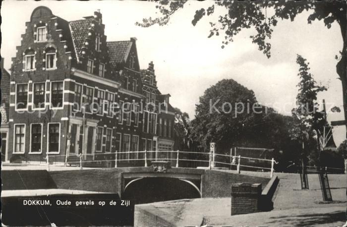 Dokkum Oude gevels op de Zijl Brug