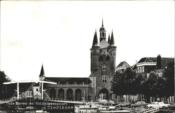 Zierikzee Oude haven en Zuid Havenpoort Zugbruecke