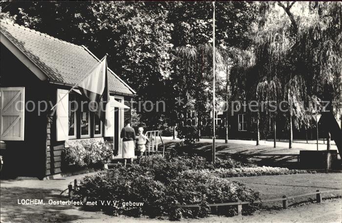 Lochem Oosterbleek met VVV gebouw Fahne