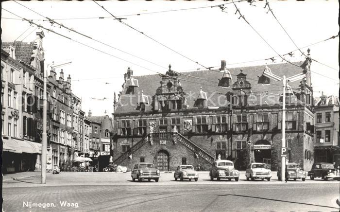 Nijmegen Waag Strassenansicht