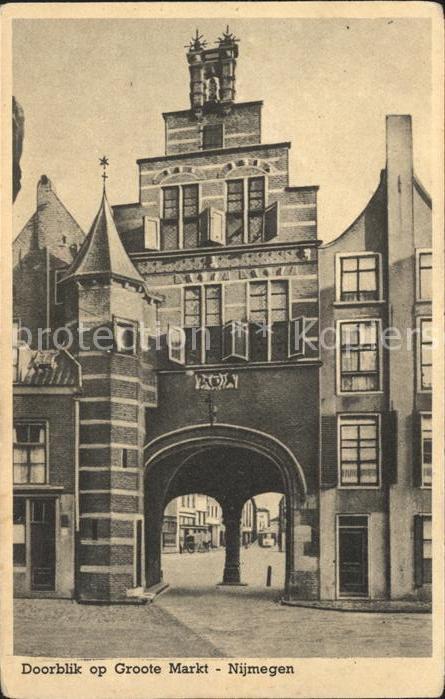 Nijmegen Doorblik Groote Markt