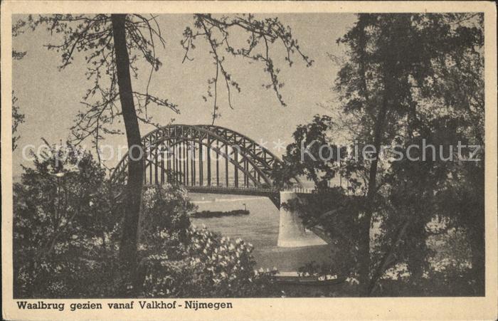 Nijmegen Waalbrug Valkhof
