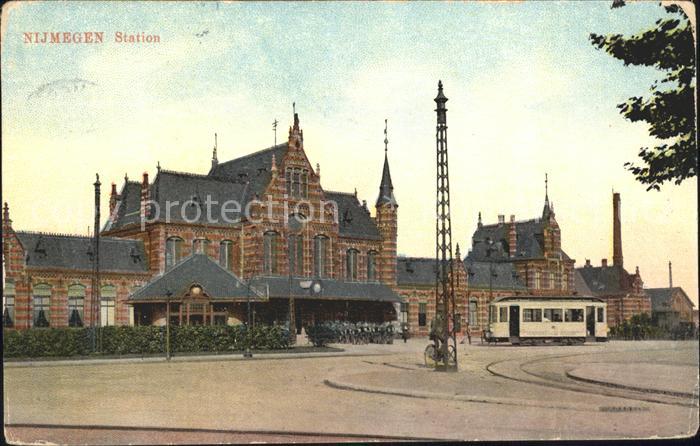 Nijmegen Station Strassenbahn