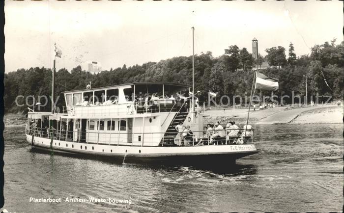 Oosterbeek Plezierboot Arnhem-Westerbouwing