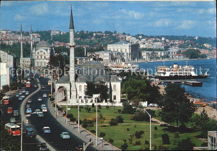 Istanbul Constantinopel Dolmabahce Palast Faehre Dampfer