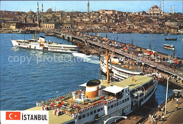 Istanbul Constantinopel Galata Bruecke neue Moschee Sueleymaniye Dampfer