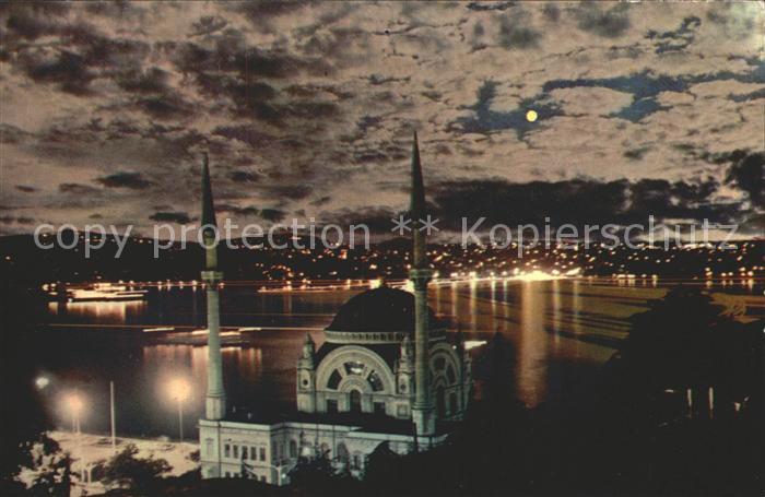 Istanbul Constantinopel Dolmabahce Bosphorus