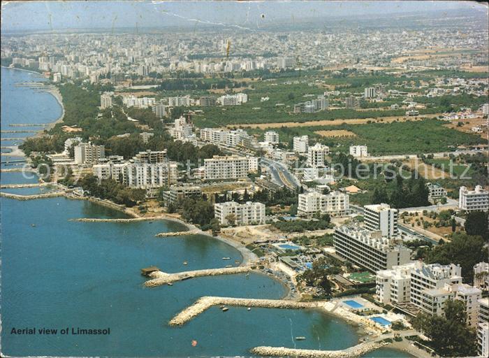 Limassol Fliegeraufnahme Hotels Strand