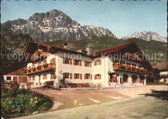 Aufham Chiemgau Haus Kirchner mit Hochstaufen