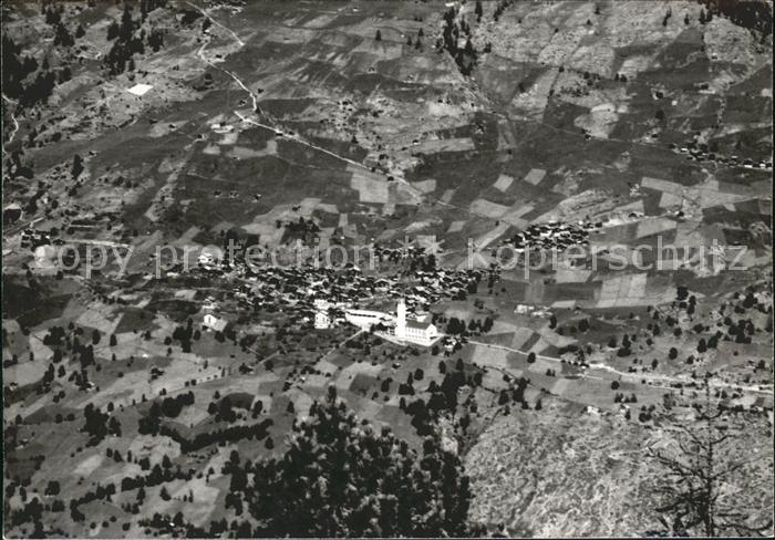 Valais Wallis Kanton Dorf aus Vogelperspektive