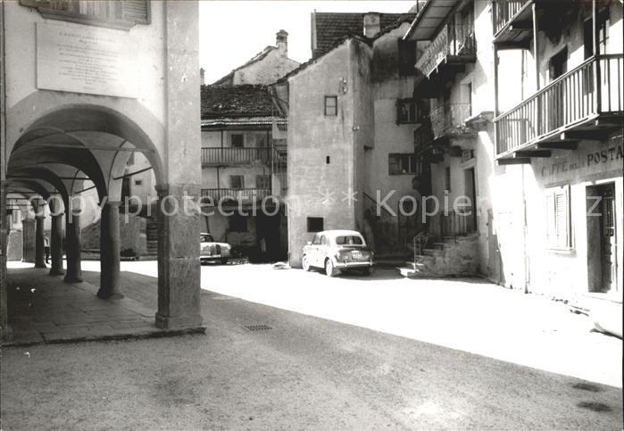 Russo Dorfpartie Autos