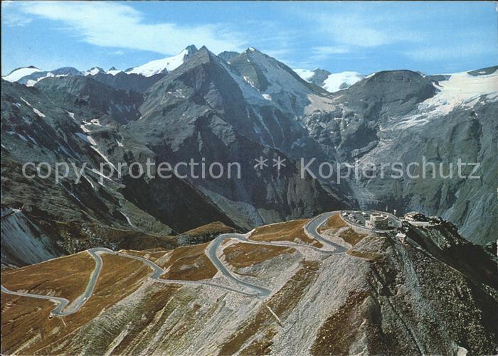 Grossglockner Hochalpenstrasse Parkplatz Edelweissspitze Fuscher Toerl Fliegerau