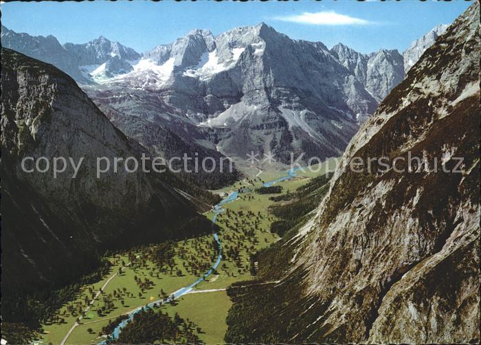 Ahornboden Grosser Ahornboden Eiskarspitze Spritzkarspitze Fliegeraufnahme