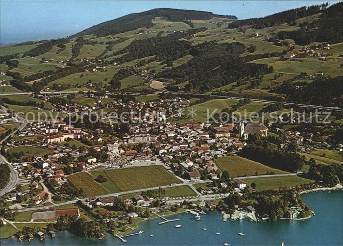 Mondsee Salzkammergut Fliegeraufnahme