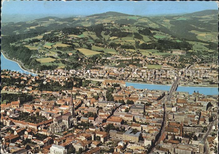 Linz Donau Fliegeraufnahme