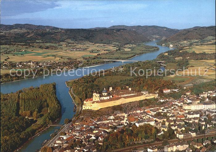 Melk Donau Stift Melk Fliegeraufnahme
