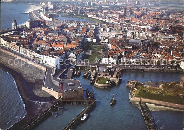 Vlissingen Fliegeraufnahme Beursgebouw Bellamypark
