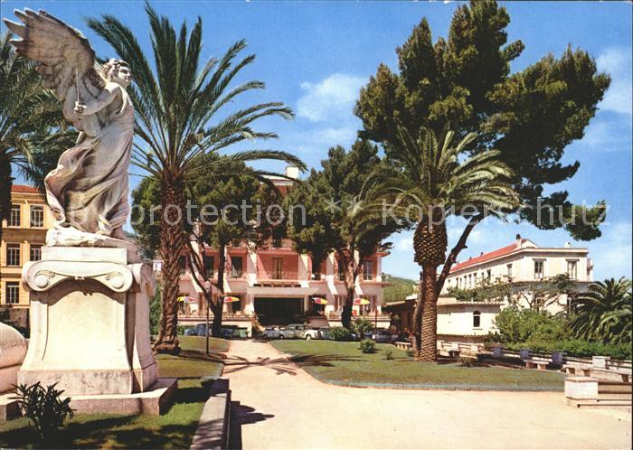 Sorrento Campania Hotle-Continenetale und Hotel-Sirene Piazza Vittorio Veneto