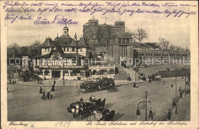 Strassenbahn Hamburg St. Pauli Faehrhaus Bahnhof Hochbahn