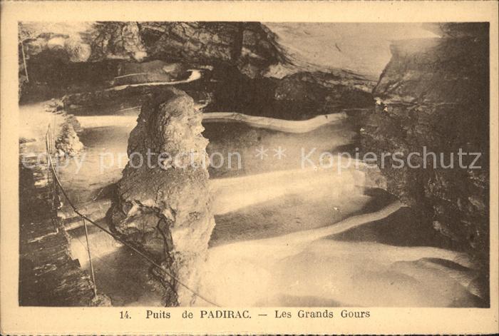 Hoehlen Caves Grottes Puits de Padirac Les Grands Gours