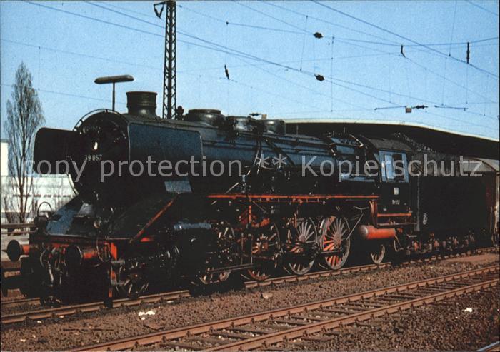 Lokomotive 39 057 Deutsche Bundesbahn Nachbau P 10 Bahnhof Koeln-Deutz