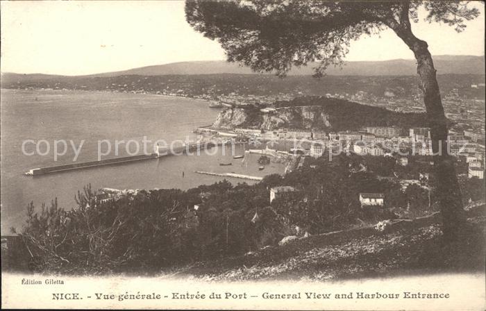 Nice Alpes Maritimes Vue generale Entree du Port