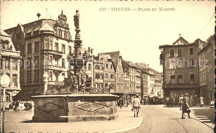 Treves Rhone Place du Marche Fontaine