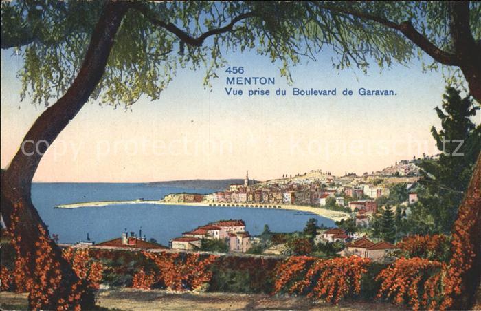 Menton Alpes Maritimes Vue prise du Boulevard de Garavan Port