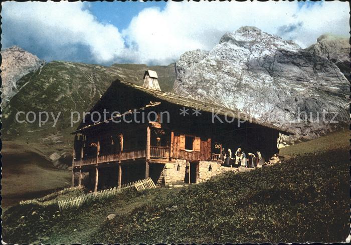 Bauernhaus Schweiz Vieux Chalet dans la Montagne