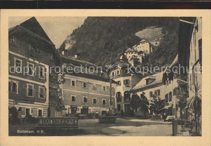 Hallstatt Austria Dorfpartie Brunnen